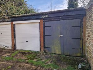 Photo 2- click for photo gallery